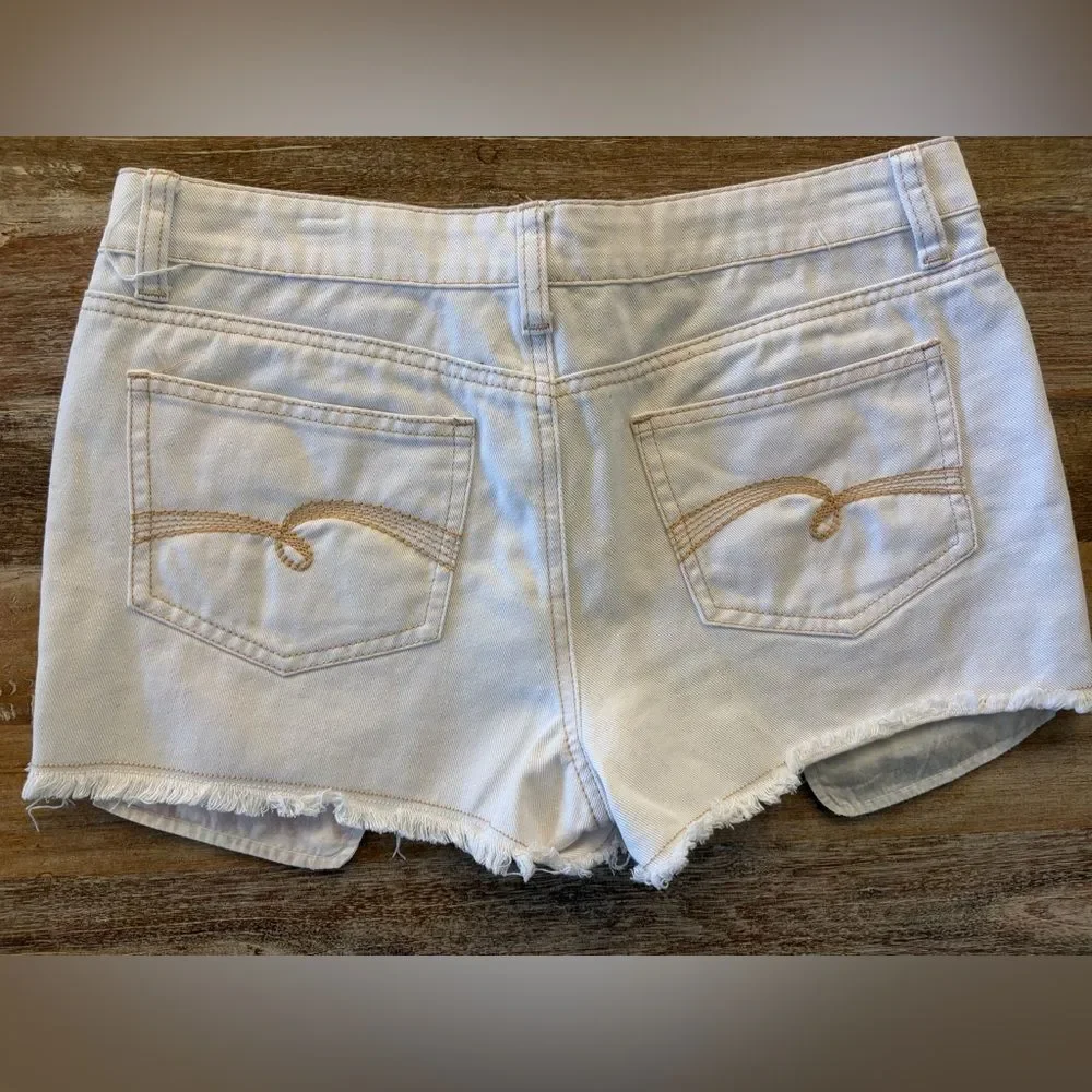 Justice Girls 16 1/2 White Distressed Jean Shorts USA Flag Pockets Stars Stripes